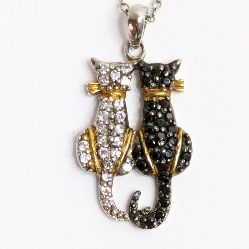 925 Sterling Silver Black & White CZ Cat Couple Pendant Necklace - 18" Chain - Picture 2 of 9